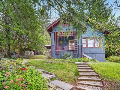 11 Renwick Heights Rd