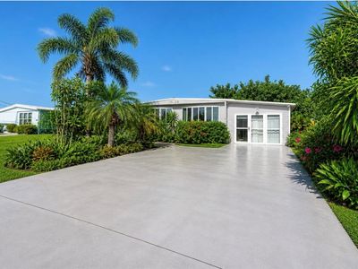 1320 Seagull Dr
