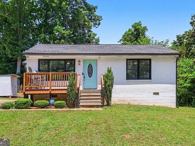1120 Delores Way