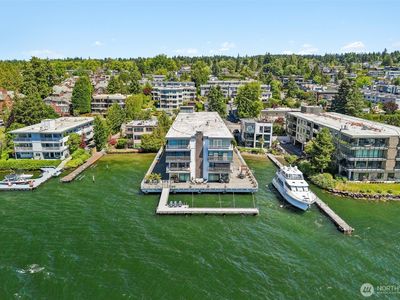 6421 Lake Washington Boulevard NE #301