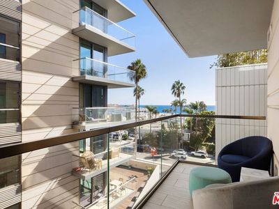 1755 Ocean Ave APT 608