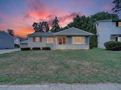 2132 Holly Way