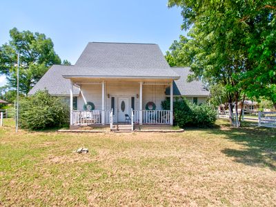 Property at 503 Sherman St, Tioga, TX