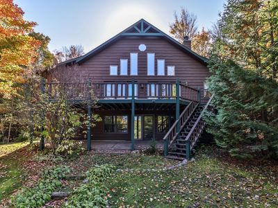 3685 Center Sugarbush Ln