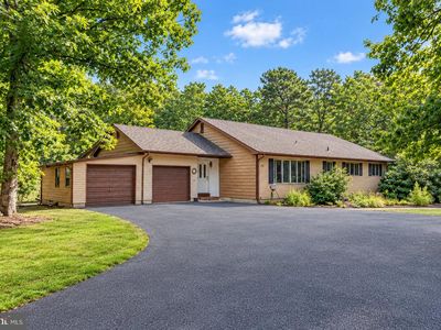 23 Arlene Dr
