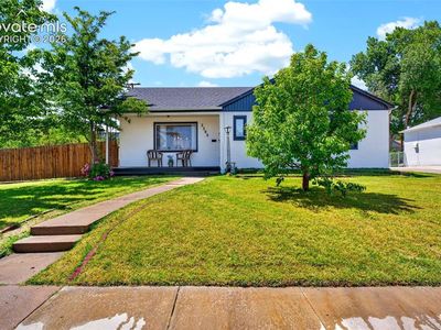2303 De Soto Rd