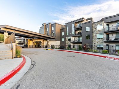 909 W Peace Tree Trl #513
