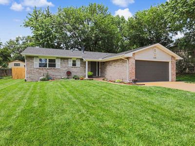 1235 N Sunset Dr