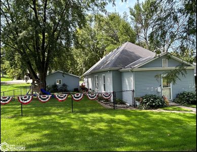 Property at 907 Cedar St, Atlantic, IA