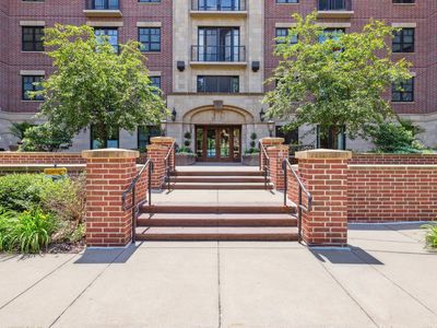 370 Marshall Ave APT 106