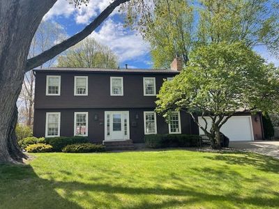 Property at 1721 Rhode Island Ave N, Golden Valley, MN
