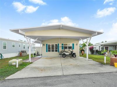33 Queen Of Waters St