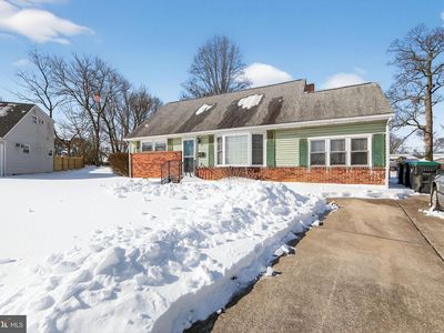 Property at 8 Swanson Dr, Wilmington, DE