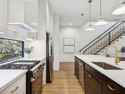 2147 Mail Ave #103