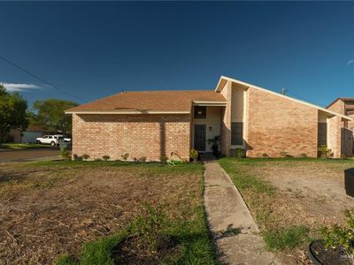 917 Blue Bonnet Dr