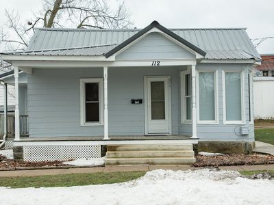 112-112 1/2 E Main St