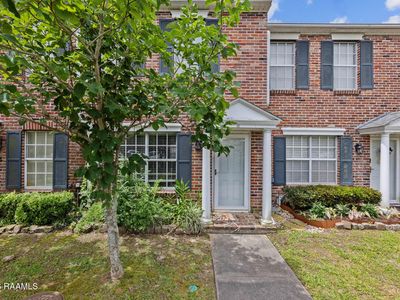 416 Doucet Rd Unit 1E