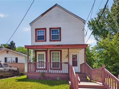 Property at 1110 35th St, Newport News, VA