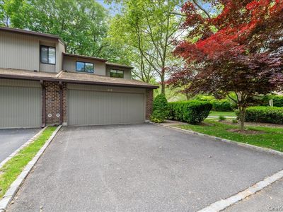 225 Hamlet Drive