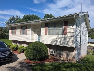 2161 Broomfield Rd SE