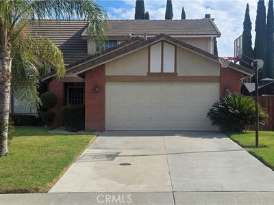 2633 W Loma Vista Dr