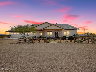 998 W Cholla Trl
