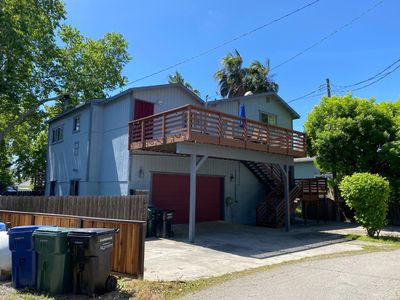 1728 Circle Drive