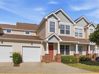 851 Norview Ave APT 402