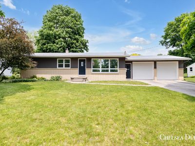 3925 Seven Mile Rd NE