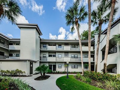 2650 Countryside Blvd APT F110