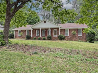 2764 Amberly Way