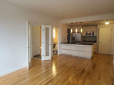 306 Gold St APT 14B