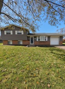 3395 Independence St