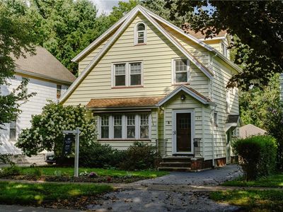 52 Indiana St