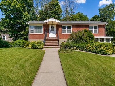 65 Fowler St