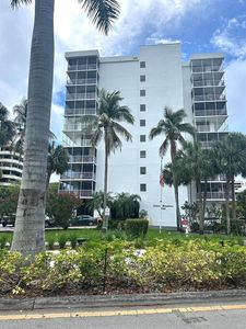 150 Ocean Lane Dr APT 2A