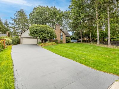 46 Putting Green Ln