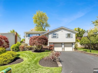 24 Hopper Ave