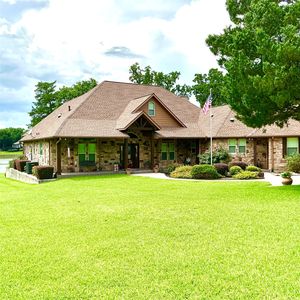 275 Jackson Cir