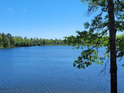 8760 Lake Shore Trl