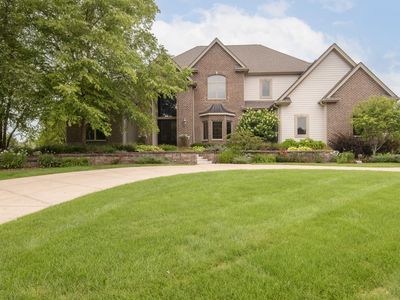 1195 Mary Hill CIRCLE