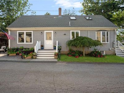 3 Harold St