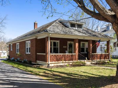 3673 Churchville Ave