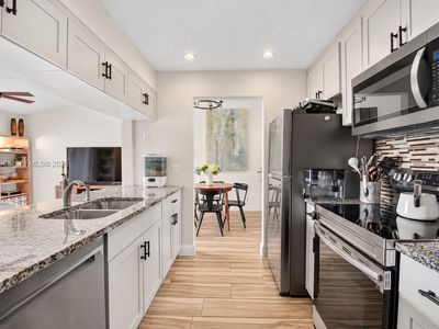 13771 Oneida Dr APT B3