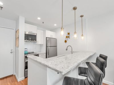 133 Commander Shea Blvd APT 203