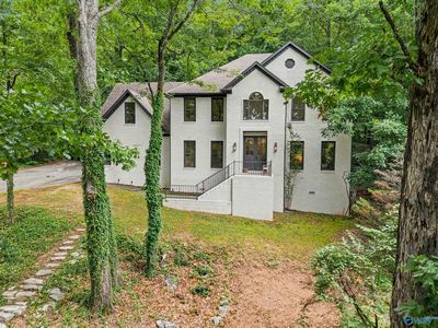 128 Kensington Dr
