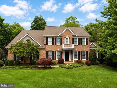 712 Lythe Hill Ct