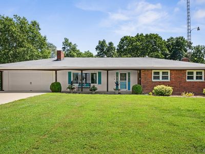 601 Yockey Ests