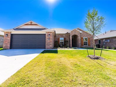 5021 E Galveston Dr S