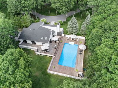 98 Old Farm Rd